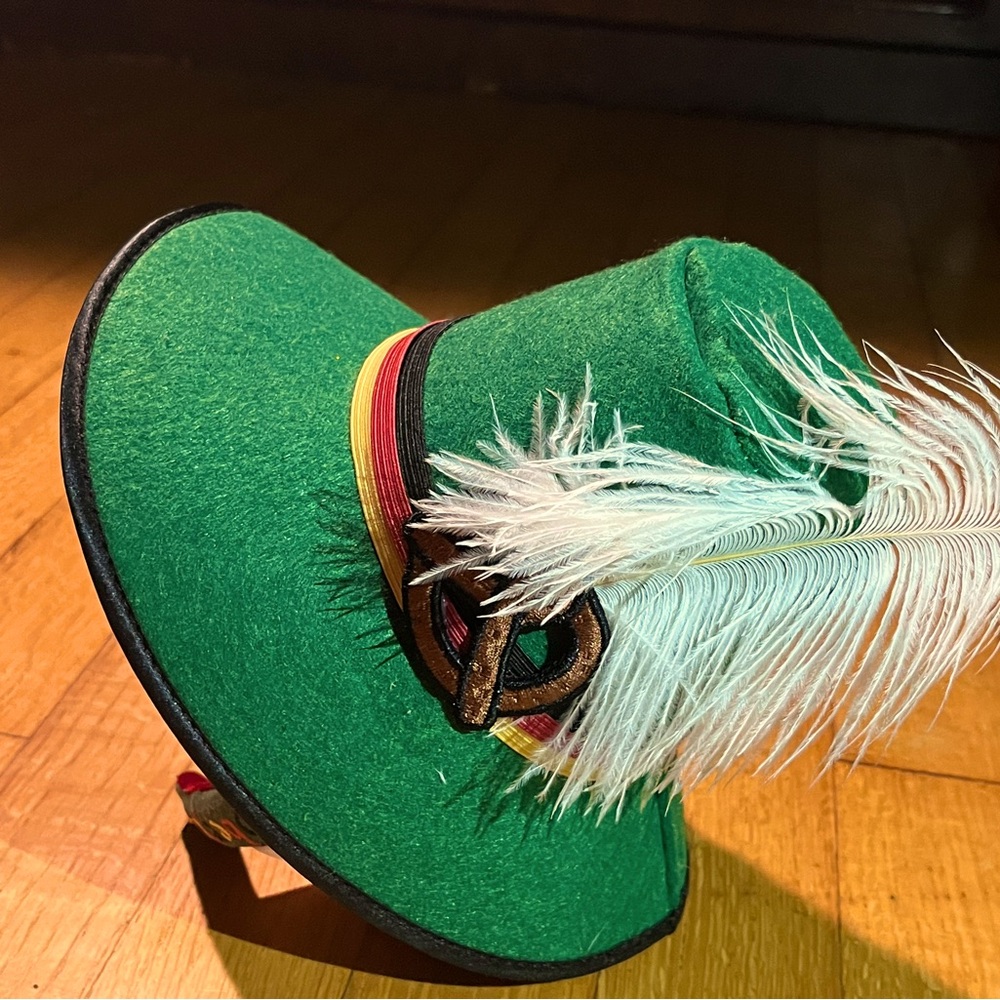 Disney Parks Official Epcot/Germany Oktoberfest Bavarian Hat Feather Headband